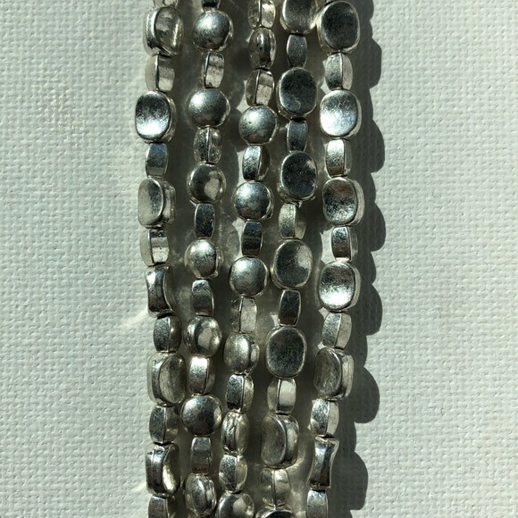 Five strands of Oval Silver Beads - Picture 3 of 3